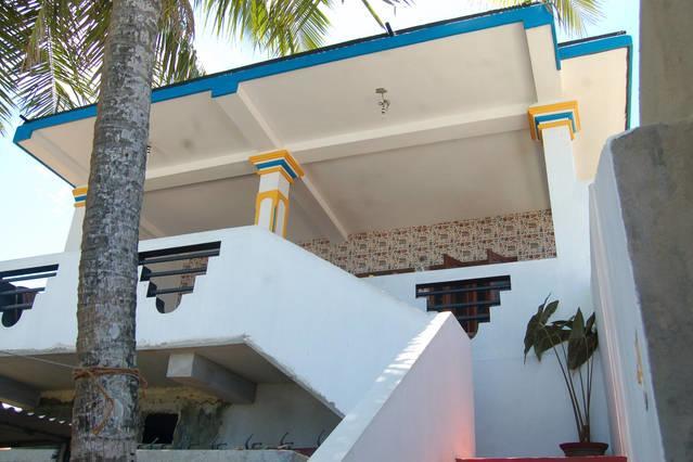 Githmini Beach House And Toures Хикадува Екстериор снимка
